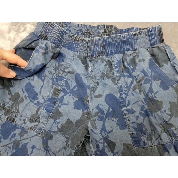 Juicy Couture elastic waist, floral print Lyocell Jogger Pants w/ Pockets Medium - Picture 7 of 8